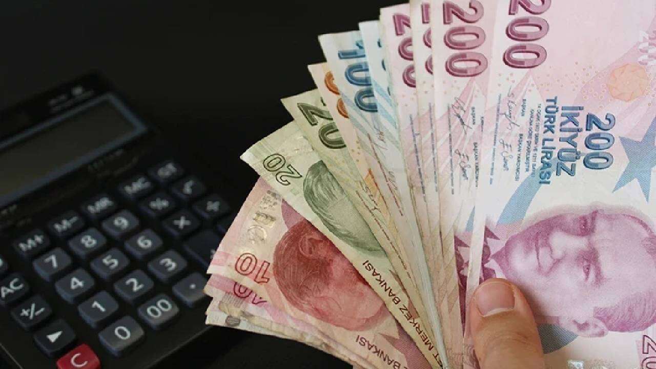 Emeklilik hayali kuranlara kötü haber: SGK uzmanı Özgür Erdursun'dan milyonları yakan BAĞ-KUR uyarısı! 3